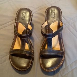 Born sandals with heel